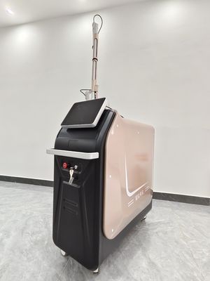 755nm 2700W Rejuvenecimiento de la piel Nd Yag Máquina láser de eliminación de tatuajes
